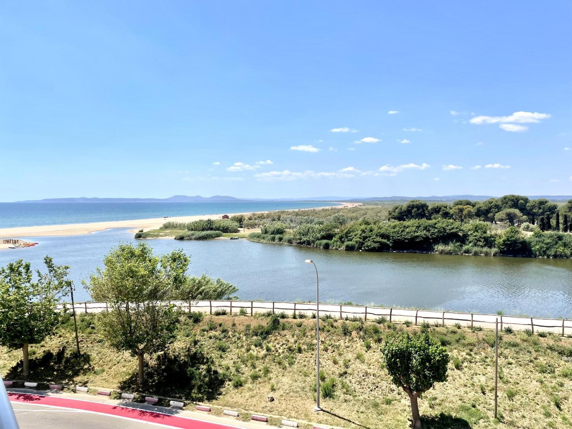 33Apartamento Soleado De Dos Habitaciones Empuriabrava Exteriér fotografie