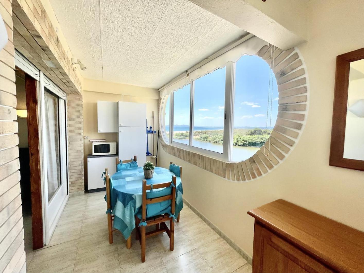 33Apartamento Soleado De Dos Habitaciones Empuriabrava Exteriér fotografie