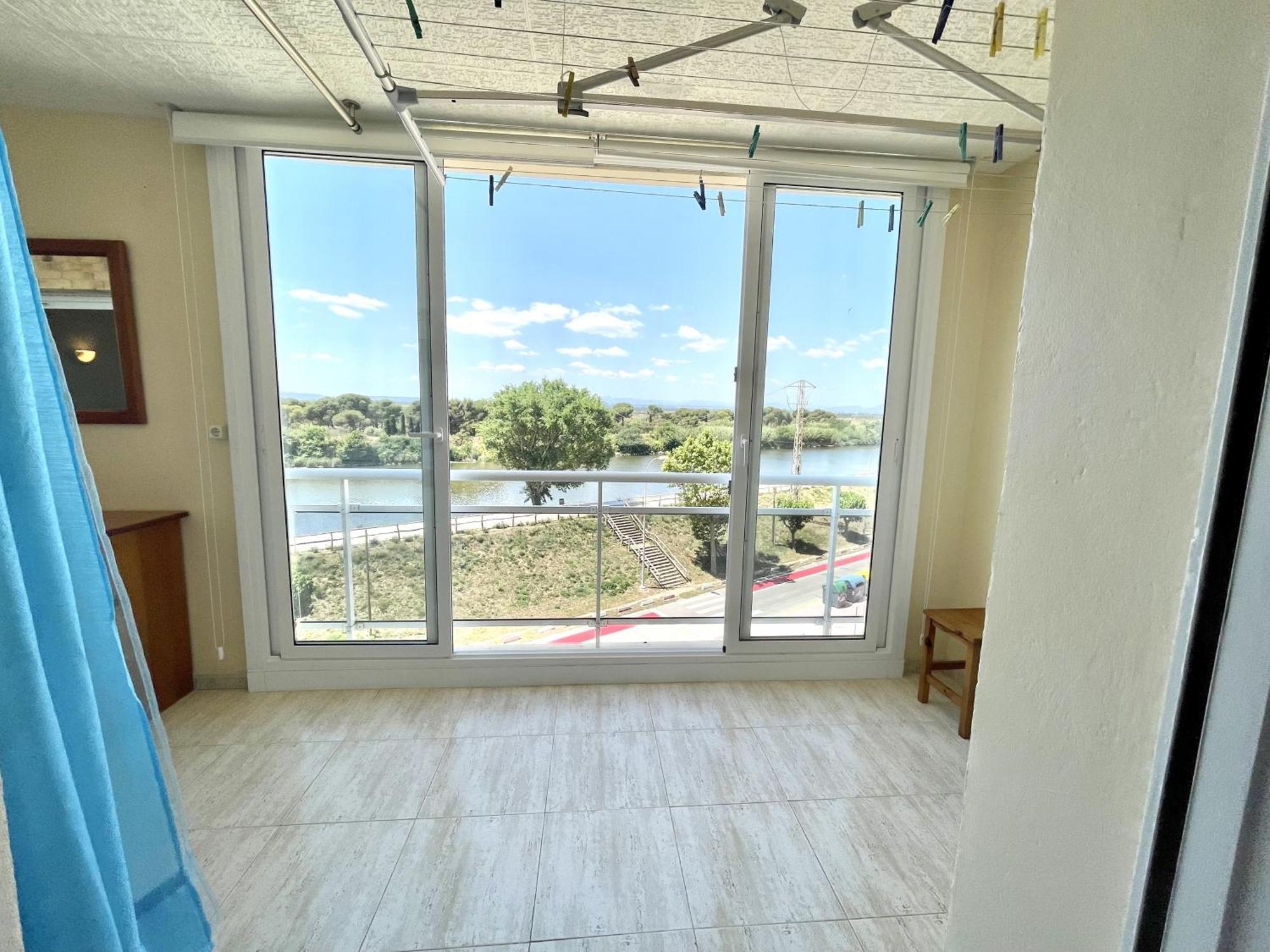 33Apartamento Soleado De Dos Habitaciones Empuriabrava Exteriér fotografie